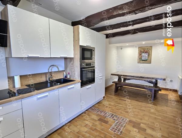 Castagniers (06670) Bas de maison, proche du village