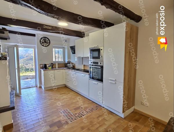 Castagniers (06670) Bas de maison, proche du village