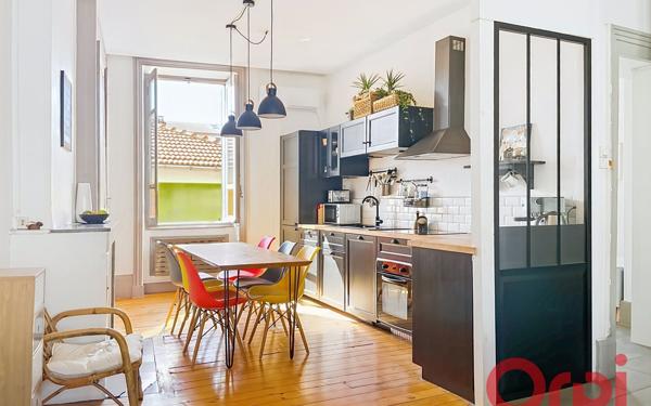 Appartement à vendre    3 pièces • 76 m2 Lyon 8