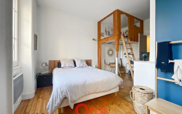 Appartement à vendre    3 pièces • 76 m2 Lyon 8