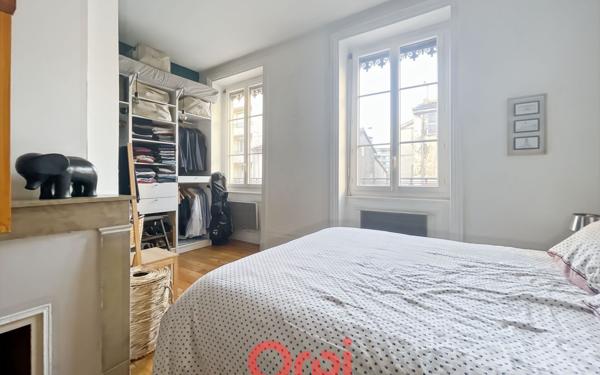 Appartement à vendre    3 pièces • 76 m2 Lyon 8