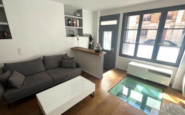 Appartement à vendre    4 pièces • 84,63 m2 Saint-Mandé
