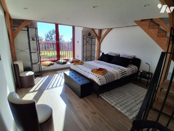 PROPRIETE ATYPIQUE sur 15 Ha - Maison de 570 m² - gites et autres dépendances