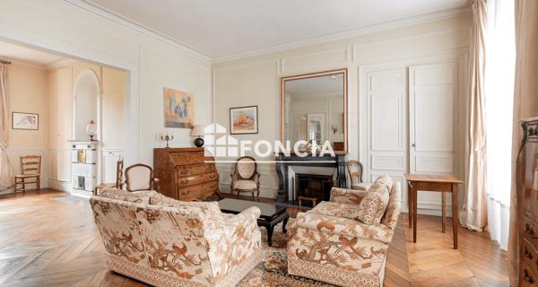 À vendre Maison 8 pièces 306.55 m² - ÉTampes 91150
