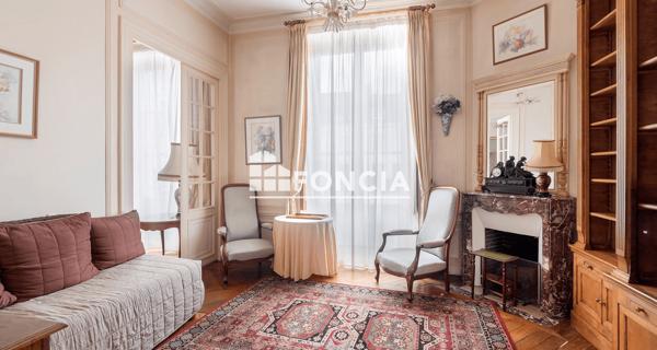 À vendre Maison 8 pièces 306.55 m² - ÉTampes 91150
