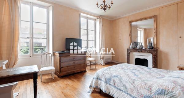 À vendre Maison 8 pièces 306.55 m² - ÉTampes 91150