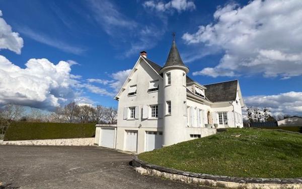 Maison à vendre    5 pièces •  Seigy