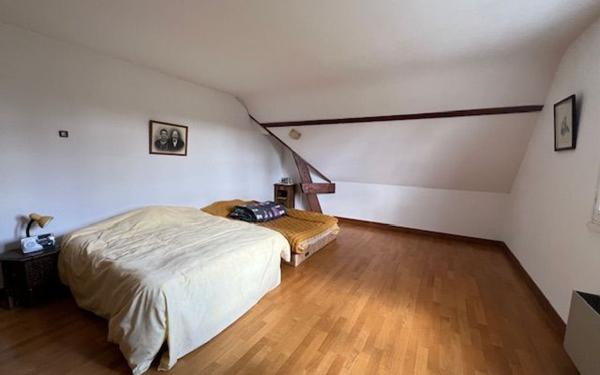 Maison à vendre    5 pièces •  Seigy