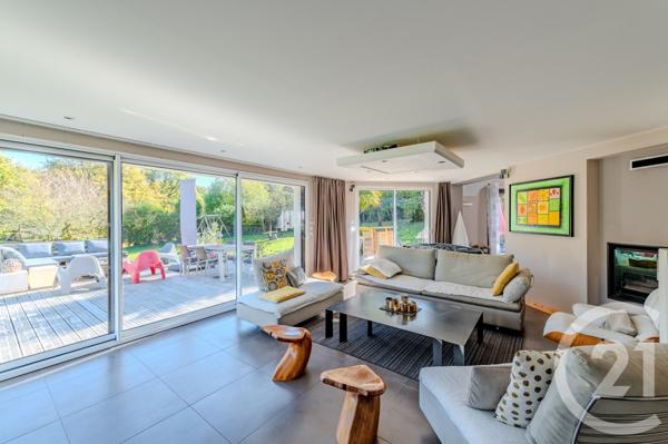 Maison à vendre  8 pièces - 232 m2 LAILLE - 35