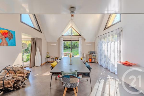 Maison à vendre  8 pièces - 232 m2 LAILLE - 35