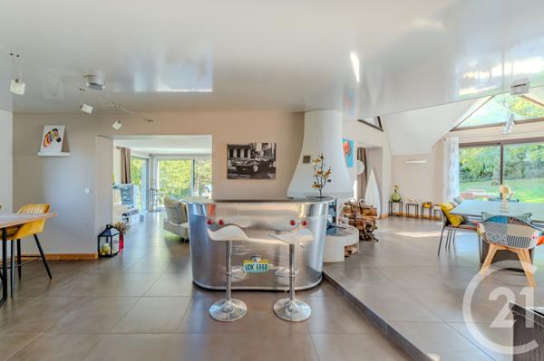 Maison à vendre  8 pièces - 232 m2 LAILLE - 35