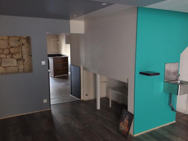 SAINTES, Immeuble de rapport, rare à la vente.