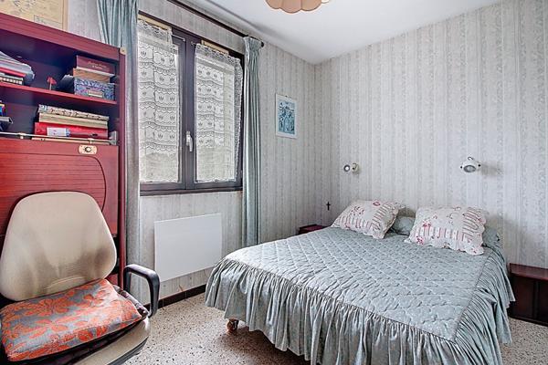 Maison familiale type 4 /5 avec dépendance de Type2/3 , Vue dominante