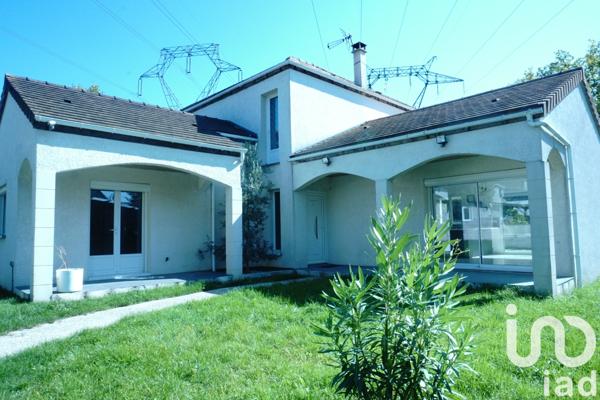 Maison à vendre 6 pièces 114 m² Saint-Germain-lès-Arpajon