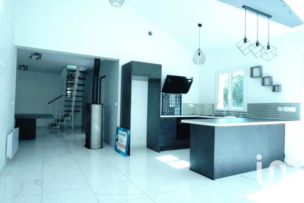 Maison à vendre 6 pièces 114 m² Saint-Germain-lès-Arpajon