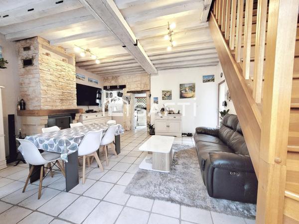 Maison de ville ancienne totalement rénovée