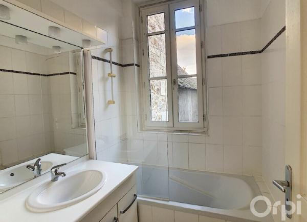 Appartement à louer  3 pièces • 54,30 m2 Terrasson-Lavilledieu