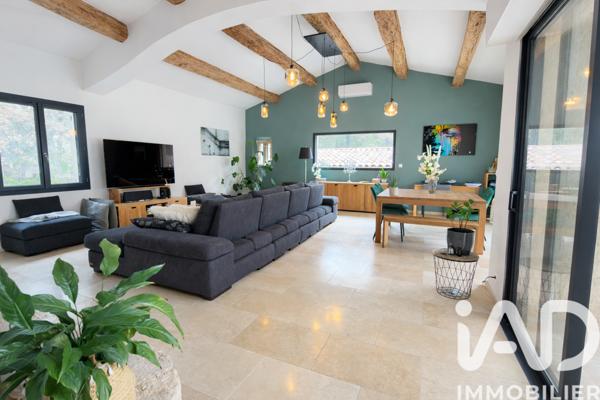 Maison à vendre 10 pièces 272 m² Peyrolles-en-Provence