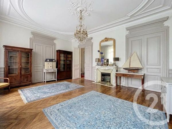 Maison à vendre  8 pièces - 194 m 2   RENNES  - 35
