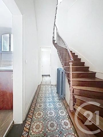 Maison à vendre  8 pièces - 194 m 2   RENNES  - 35