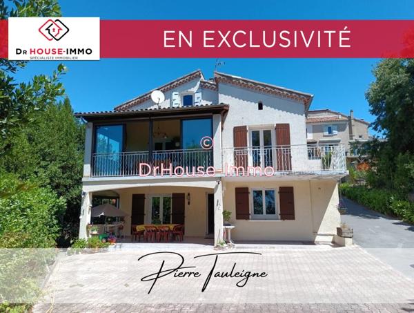 Maison à vendre 8 pièces de 215 m²