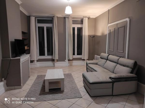 Immeuble à vendre NERIS LES BAINS (03)