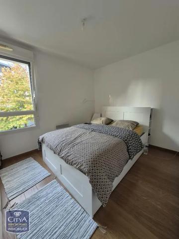 Appartement à louer 3 pièces 64.42m² Lens (62300)