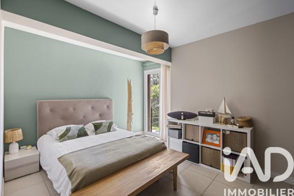 Maison à vendre 8 pièces 300 m² Aix-en-Provence