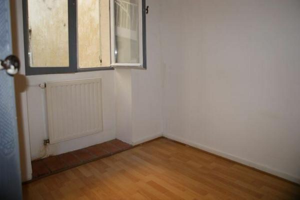 Immeuble à vendre    1 pièce •  Fleurance