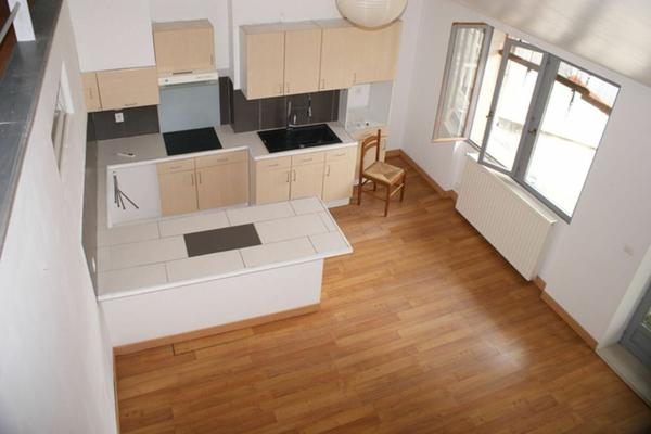 Immeuble à vendre    1 pièce •  Fleurance