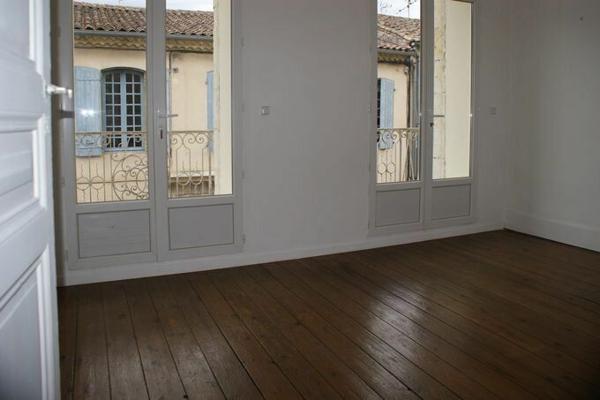 Immeuble à vendre    1 pièce •  Fleurance