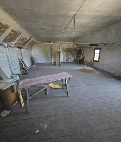 Appartement 1 pièce(s) 90 m²