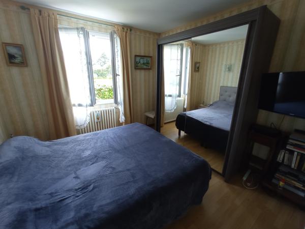 Maison 8 pièce(s) 5 chambre(s) 127.8 m²