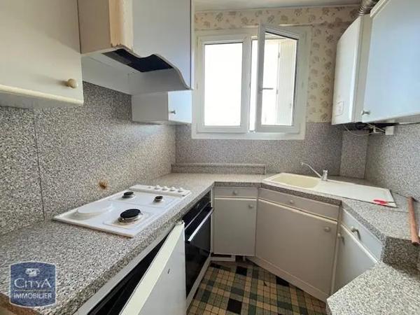 Appartement à louer 3 pièces 50.54m² Bourges (18000)