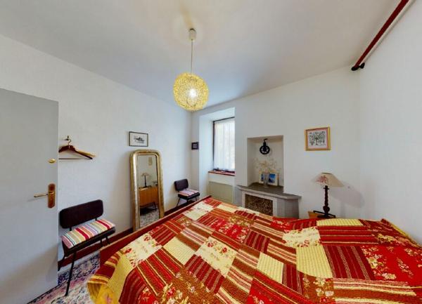 Maison à vendre    5 pièces • 130,20 m2 Ruoms