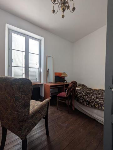 A vendre  Maison  de caractère - Centre historique de Thouars 5/6 pièce(s) 79100