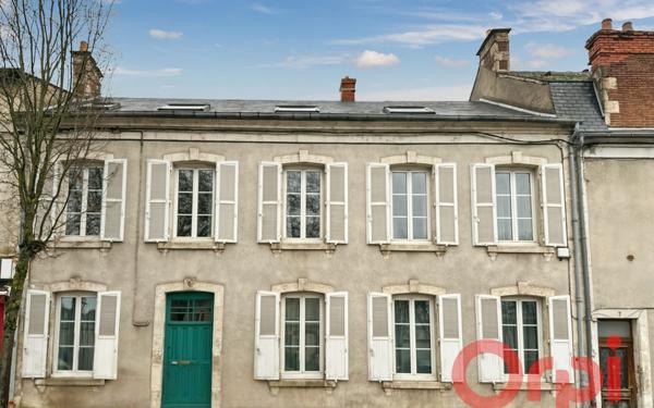 Maison à vendre    12 pièces • 224 m2 Bourges