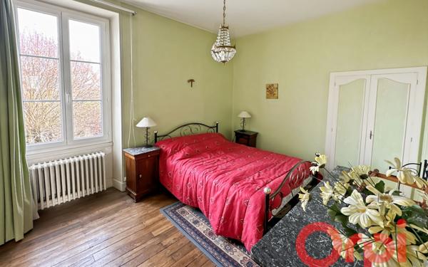 Maison à vendre    12 pièces • 224 m2 Bourges