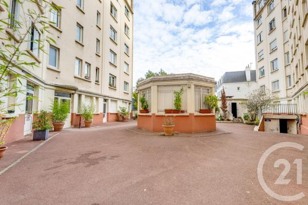 Appartement à vendre  2 pièces - 32,22 m2 BOIS COLOMBES - 92