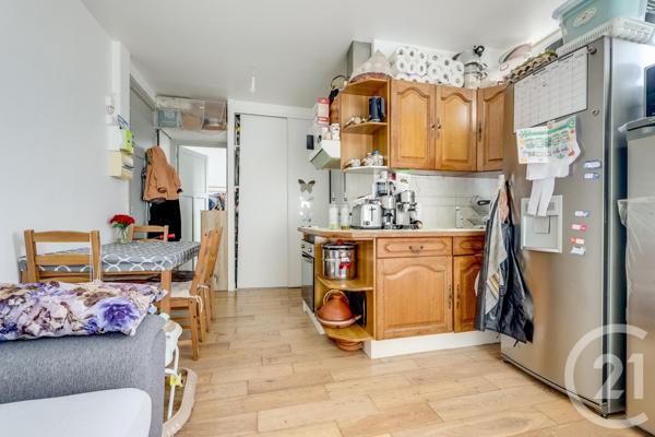 Appartement à vendre  2 pièces - 32,22 m2 BOIS COLOMBES - 92