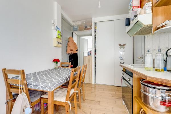 Appartement à vendre  2 pièces - 32,22 m2 BOIS COLOMBES - 92