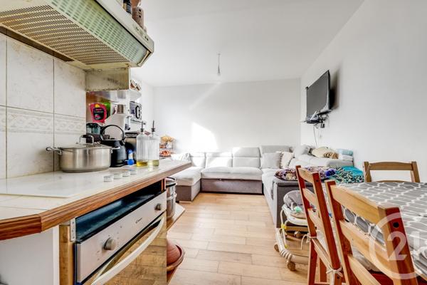 Appartement à vendre  2 pièces - 32,22 m2 BOIS COLOMBES - 92