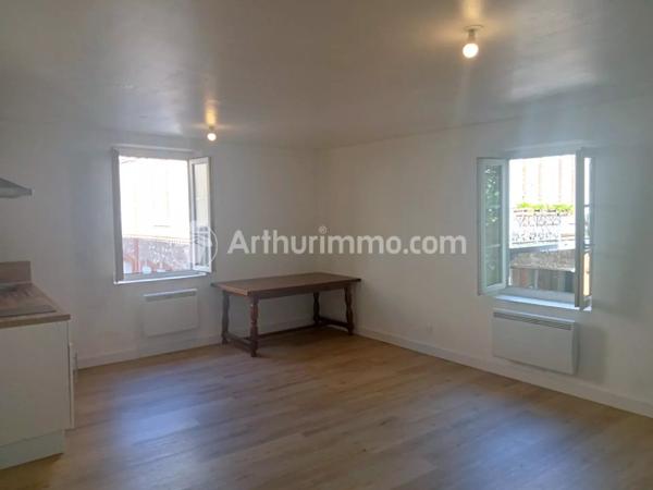 Location                                                      Appartement
                        
                     3 pièces                      71 m2                     à Briatexte