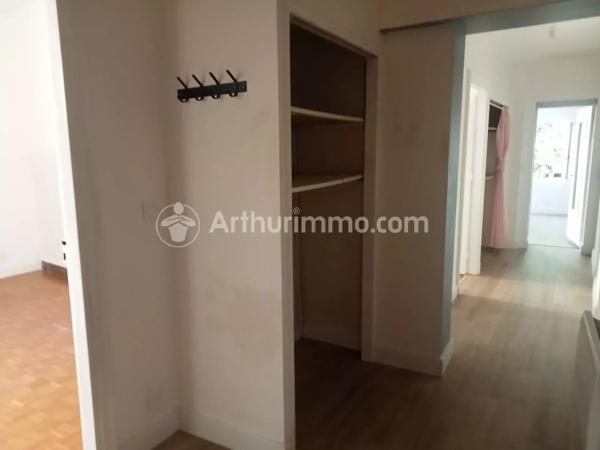 Location                                                      Appartement
                        
                     3 pièces                      71 m2                     à Briatexte