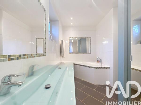 Maison à vendre 10 pièces 265 m² Longnes
