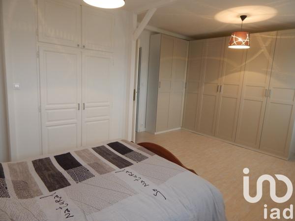 Maison 8 pièces de 188 m² à Épernon (28230)