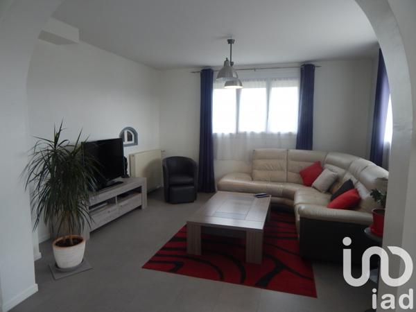 Maison 8 pièces de 188 m² à Épernon (28230)