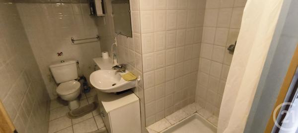 Maison à vendre  7 pièces - 155,13 m 2   CHATILLON SUR THOUET  - 79