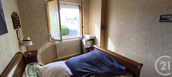 Maison à vendre  7 pièces - 155,13 m 2   CHATILLON SUR THOUET  - 79