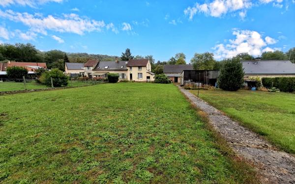 Maison à vendre    4 pièces •  Cuise-la-Motte